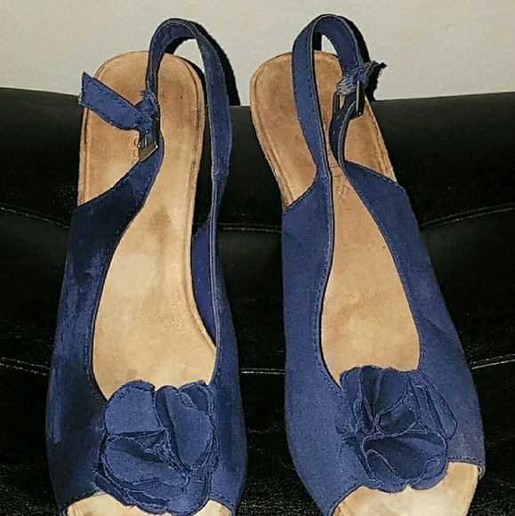 Peep Toe Wedges by Aerosoles - Picture 3 of 3